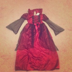 Girls vampire queen costume